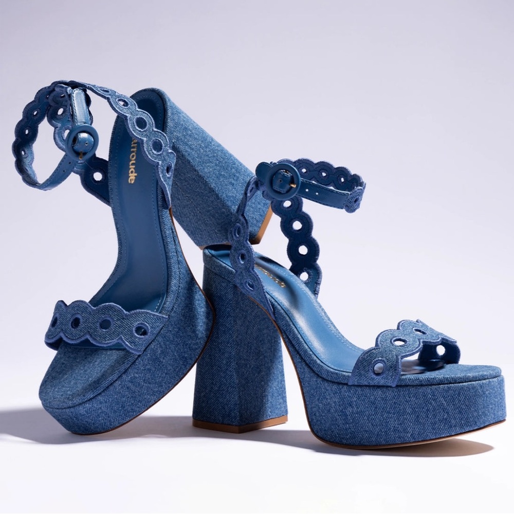 Larroude Dolly Broderie Sandal